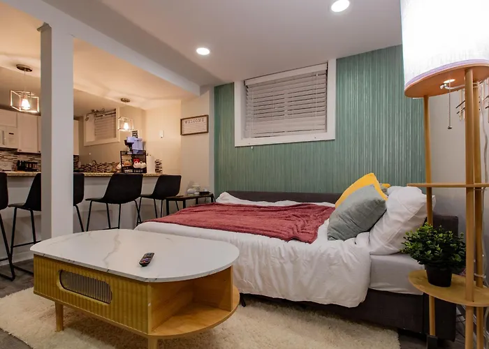 Wellness On Walnut - Hot Tub & Fire Pit Сasa de vacaciones Winston-Salem