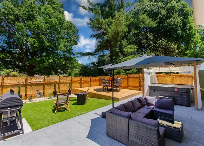 Wellness On Walnut - Hot Tub & Fire Pit * Winston-Salem